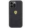 Ferrari Quilted Metal Logo iPhone 15 Pro Max kemény hátlap tok, fekete FEHCP15XRDUK