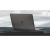 Uniq Claro Apple Macbook Air 13" (2020) védőtok, matt fekete
