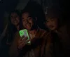 Apple iPhone 15 foszforeszkáló / sötétben világító szilikon tok, sárga